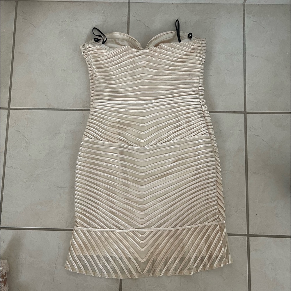 Bebe Beige strapless mini dress - Picture 3 of 5